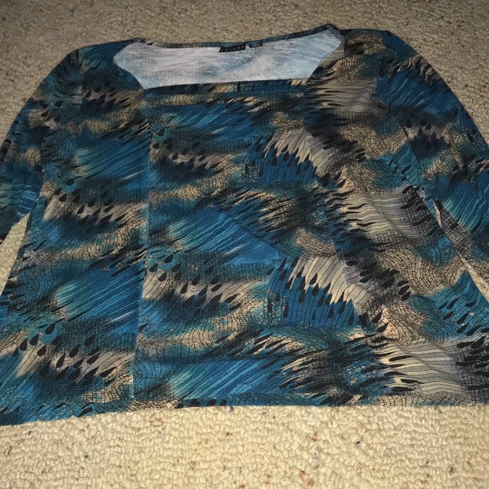 blue pattern long sleeve